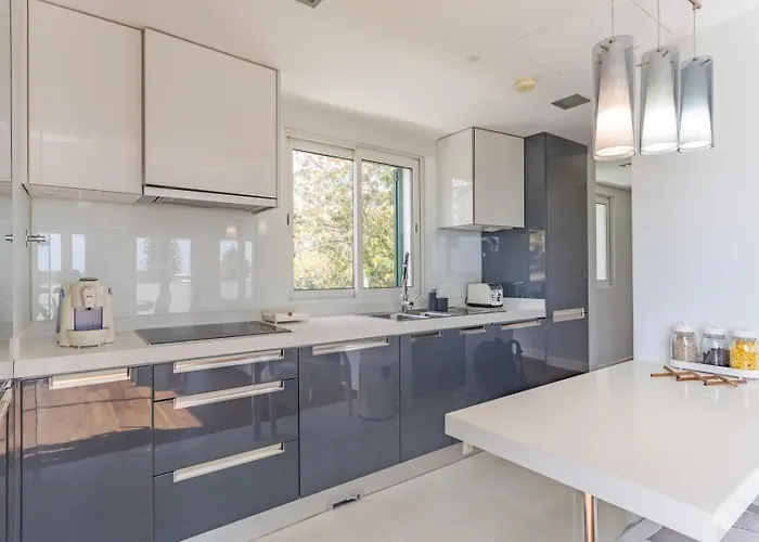 Q.Vitoria Penthouse, By Pausa Holiday Rentals 公寓 丰沙尔