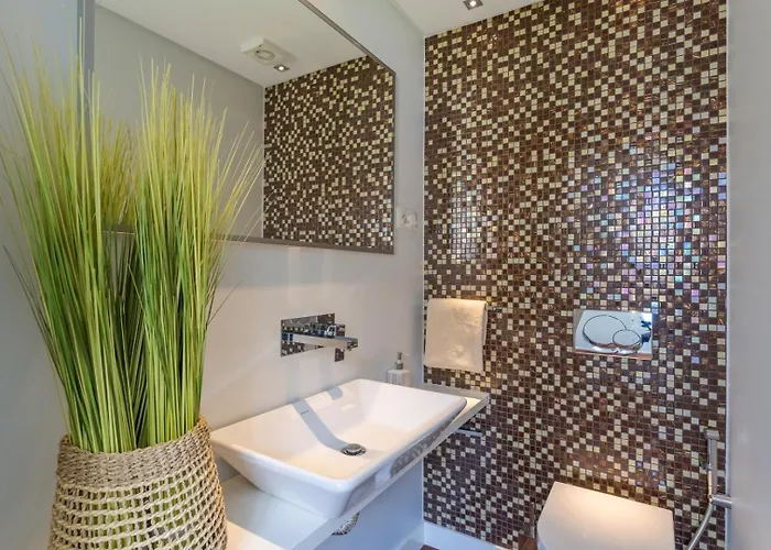 Q.Vitoria Penthouse, By Pausa Holiday Rentals * 丰沙尔